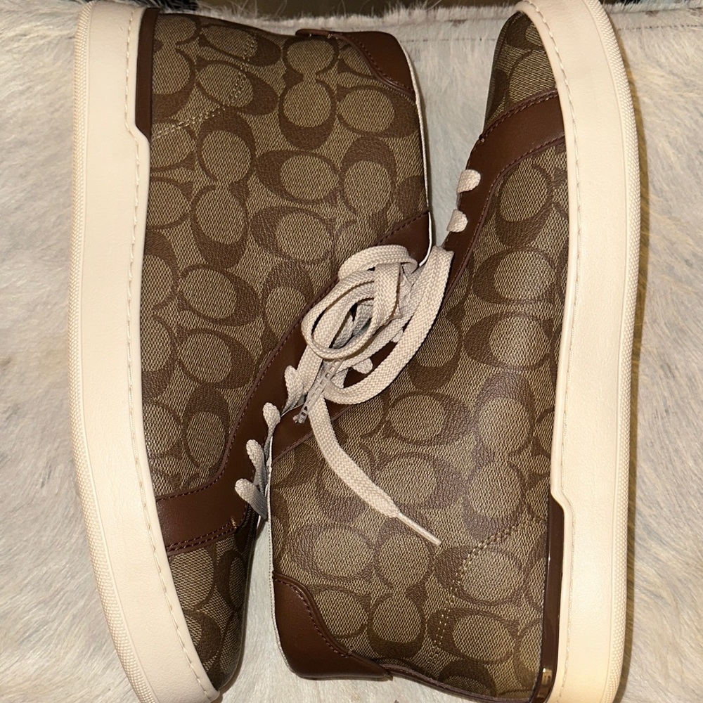 Coach Men's Tan and Brown Patterned Sneakers